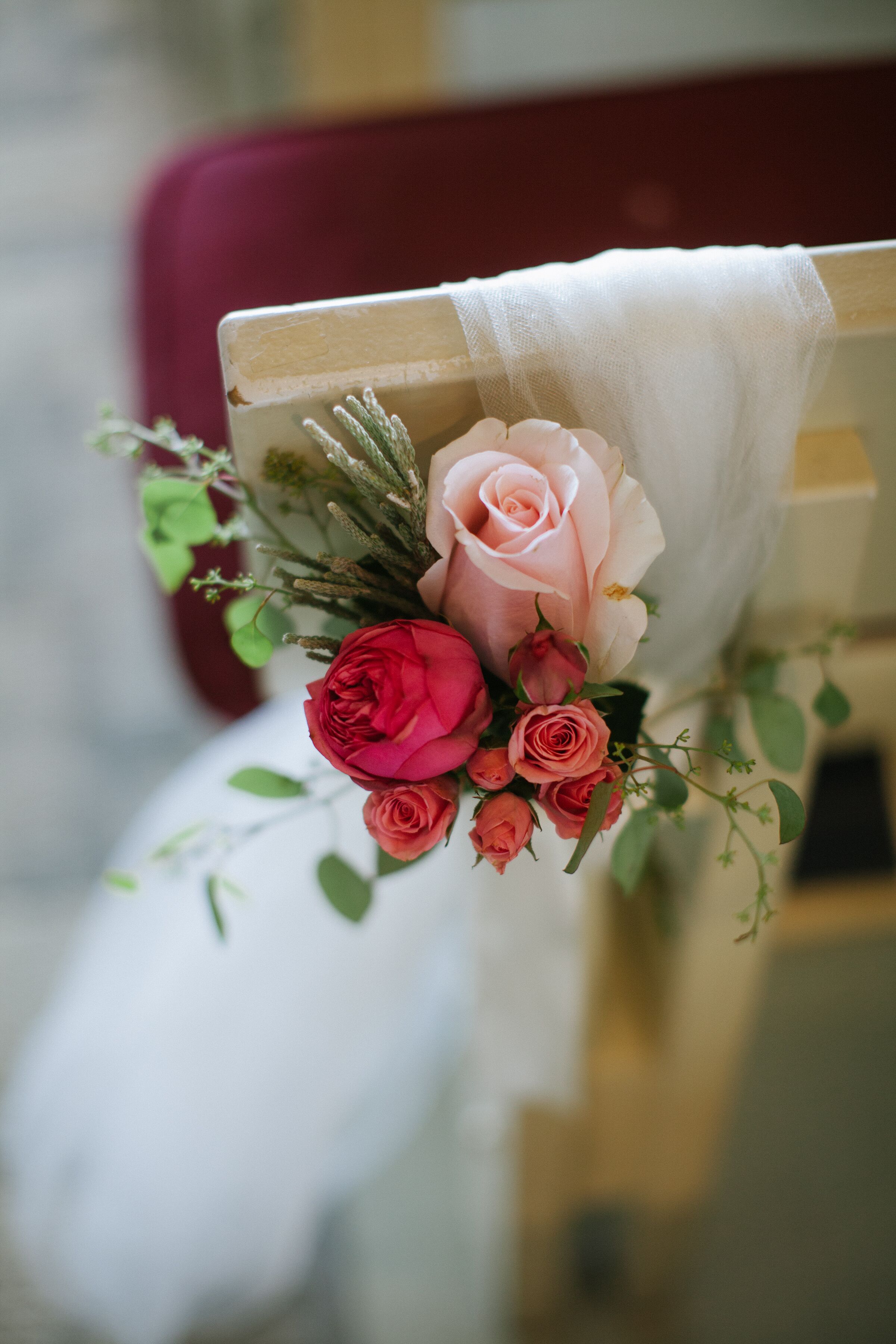 Pink Rose Aisle Decor