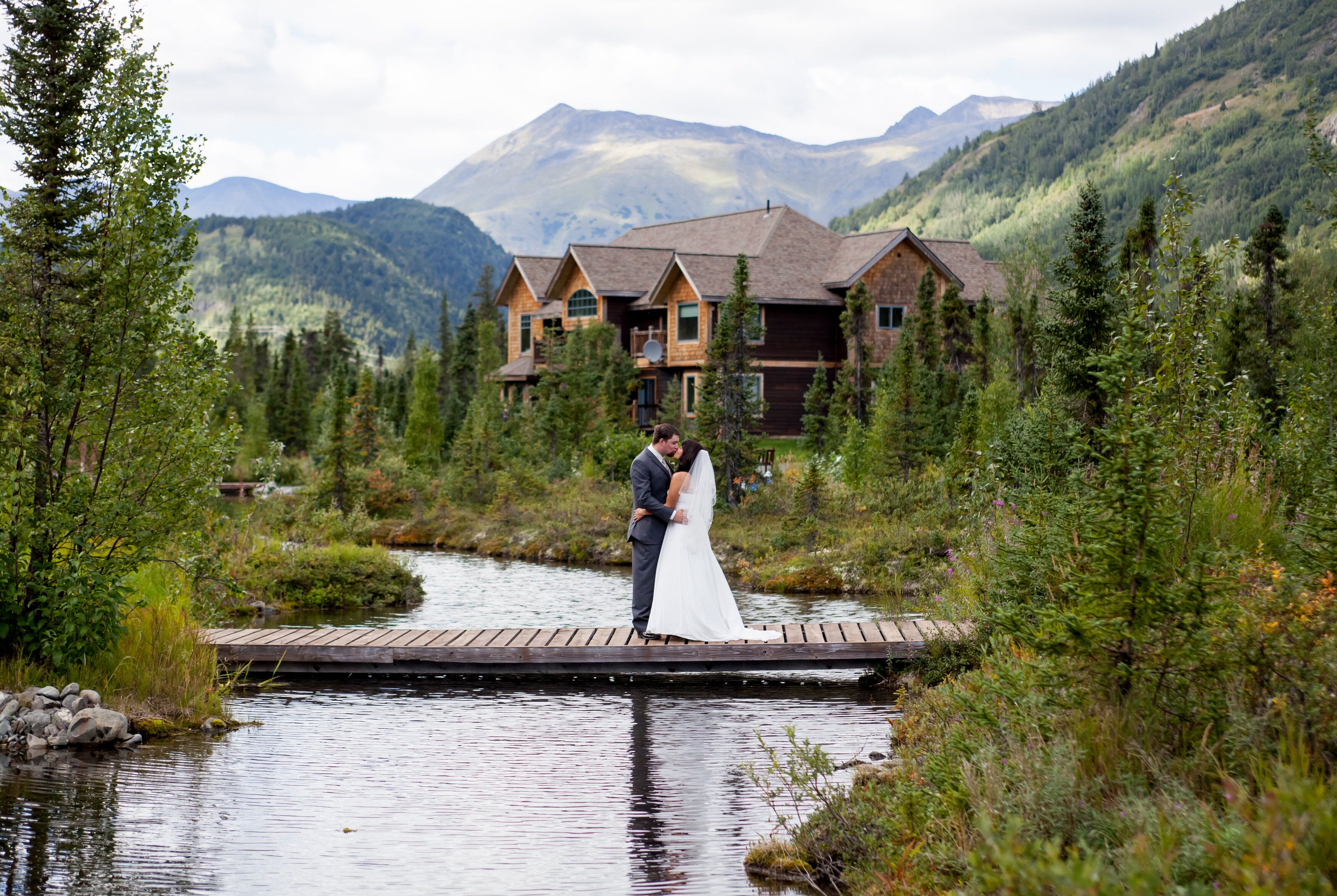 A Rustic Mountain Wedding at Inn at Tern Lake in Moose Pass, Alaska