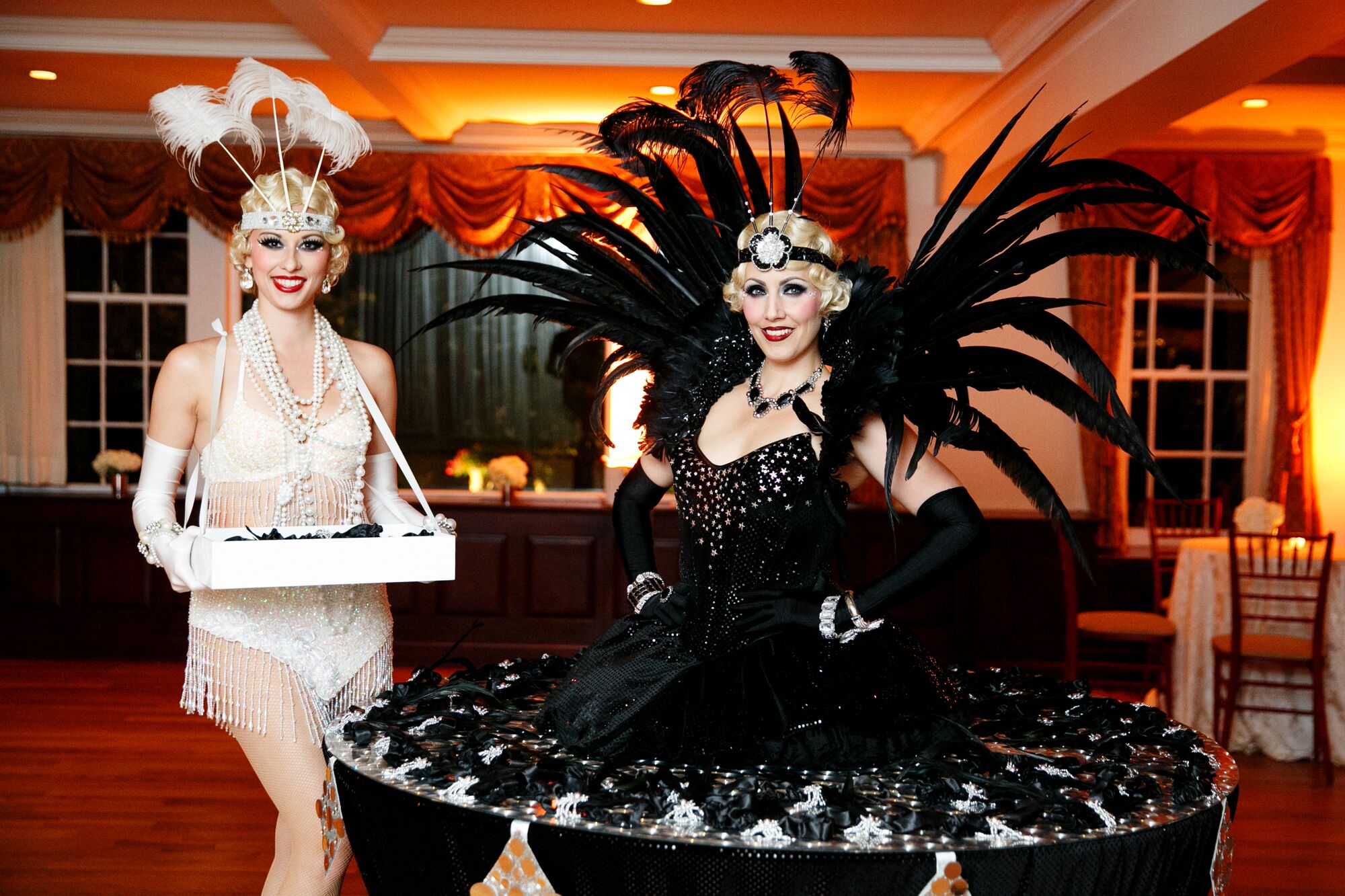 1920s Flapper Inspired Reception Entertainment