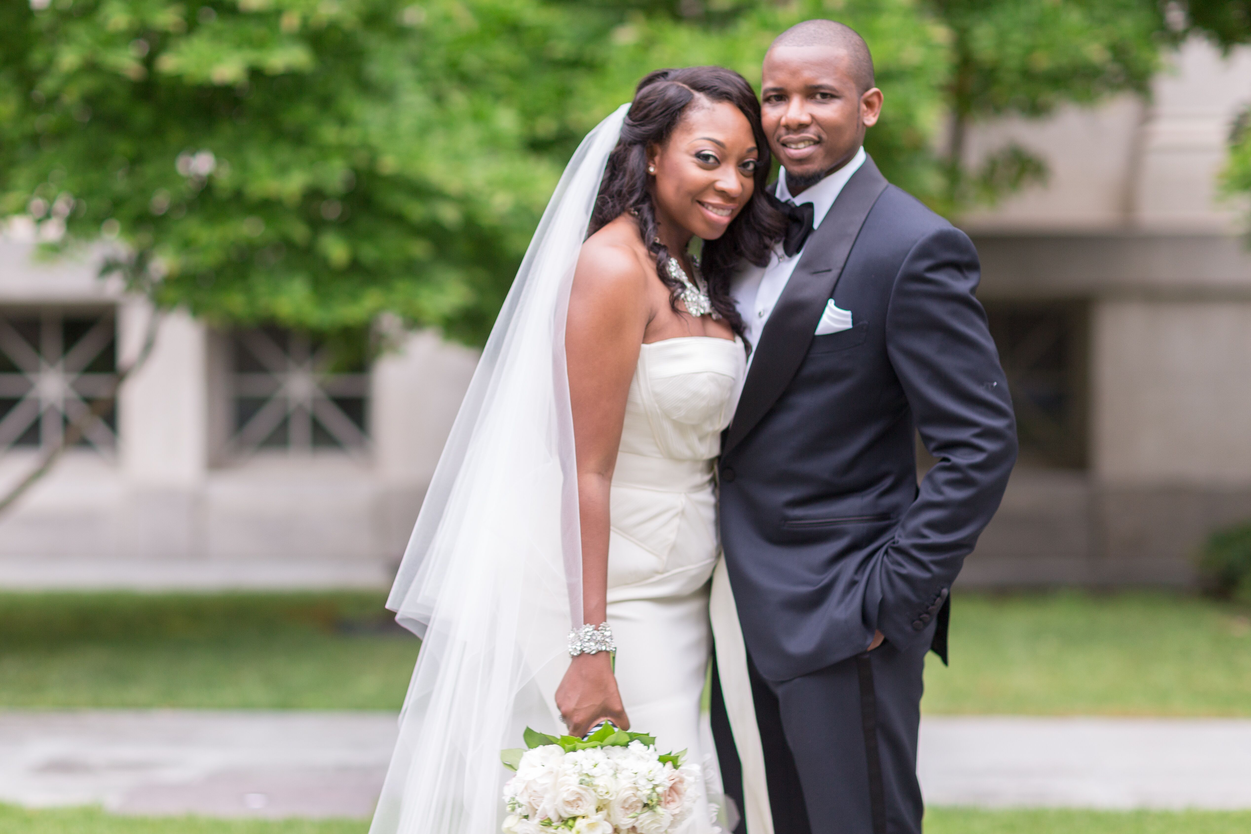 An Elegant Glamorous Wedding  at the Cincinnati Art Museum 