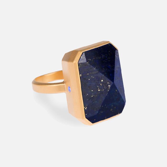 Ringly Out to Sea blue notification ring