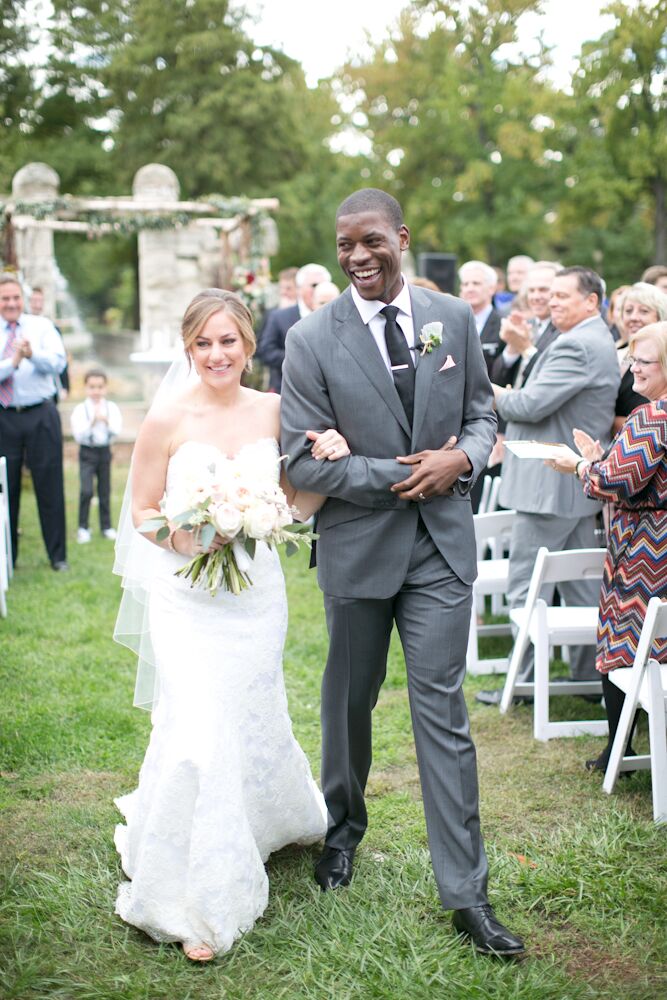 A Bohemian-Chic Wedding at Visitor Center in Forest Park in St. Louis, Missouri