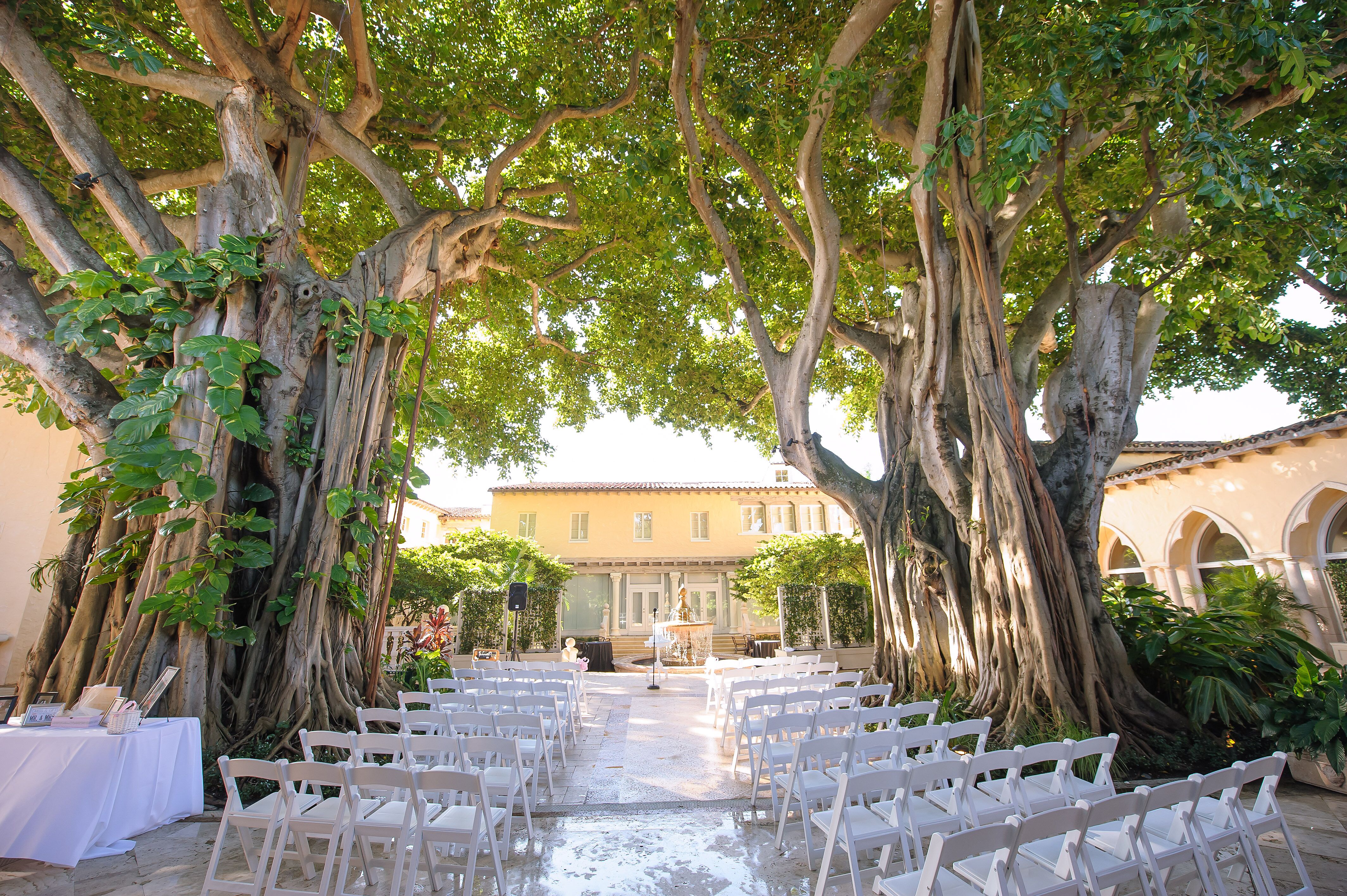 Boca Raton, Florida, White Ceremony Decor