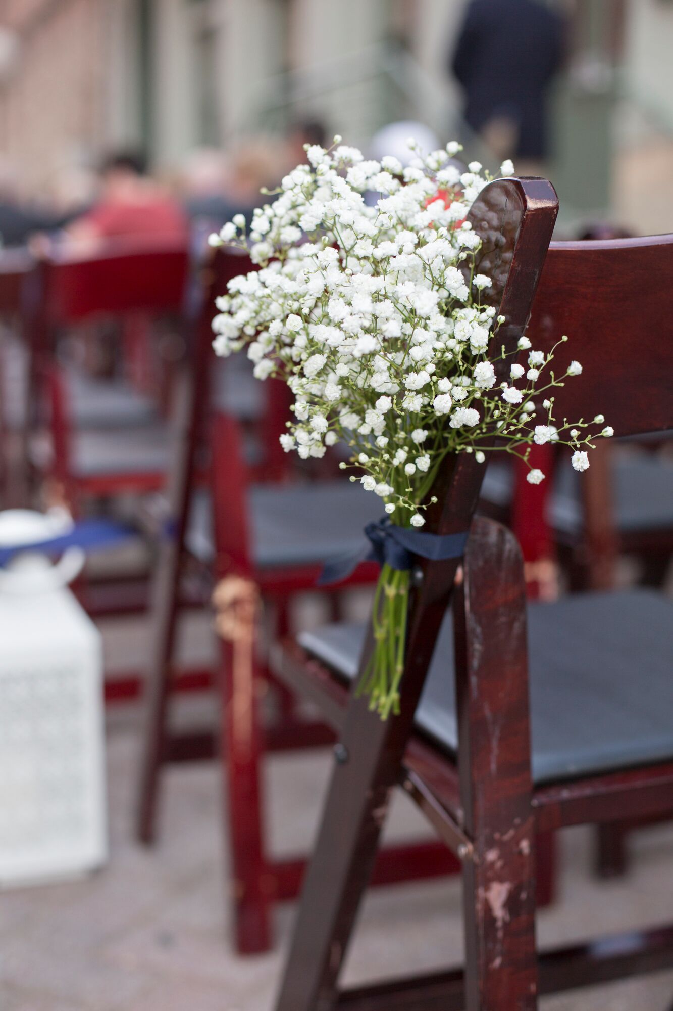 Baby's Breath Aisle Decoration