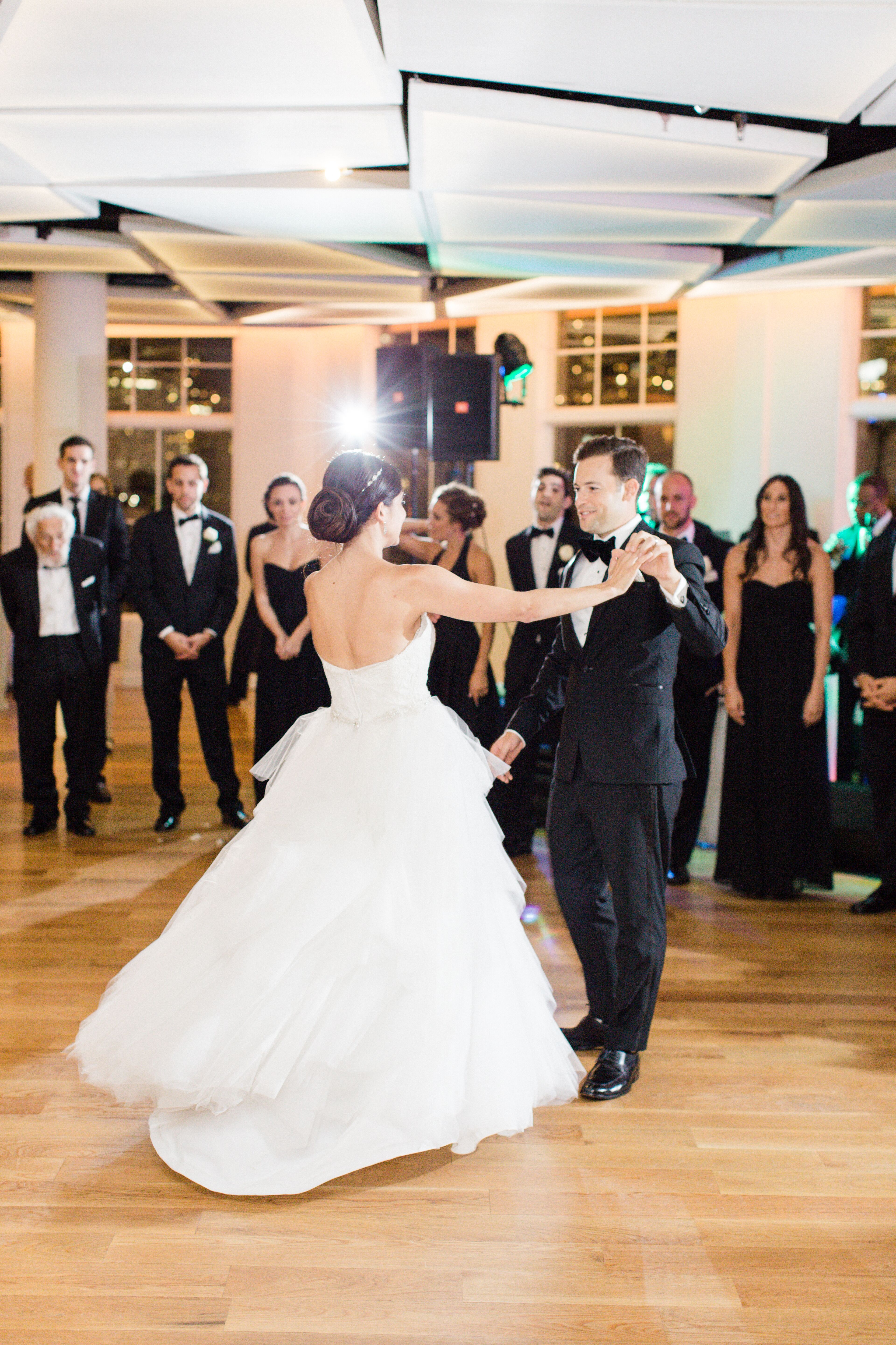 Elegant Tiered Organza Wedding Dress