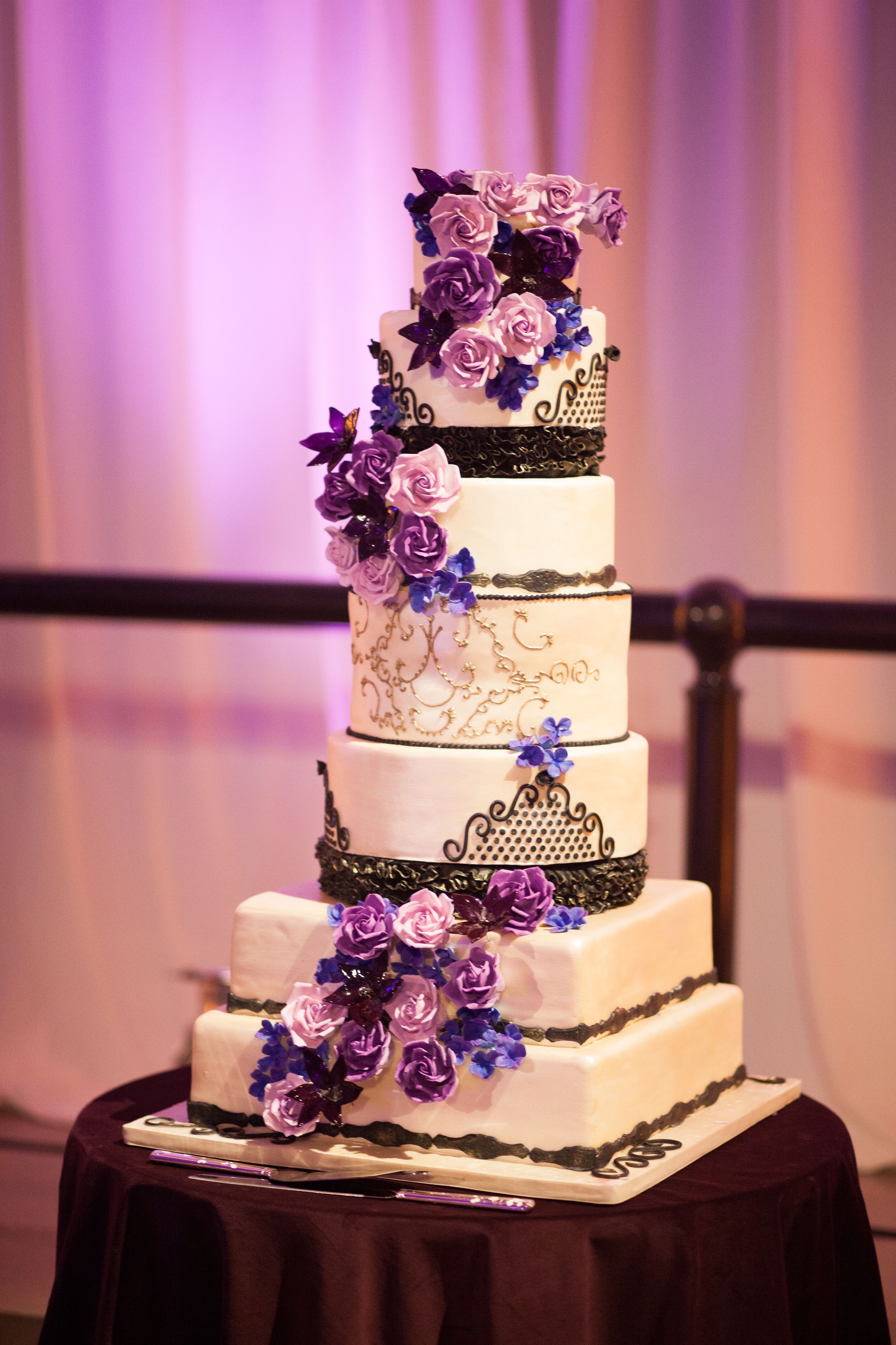  Elegant  Wedding  Cake 