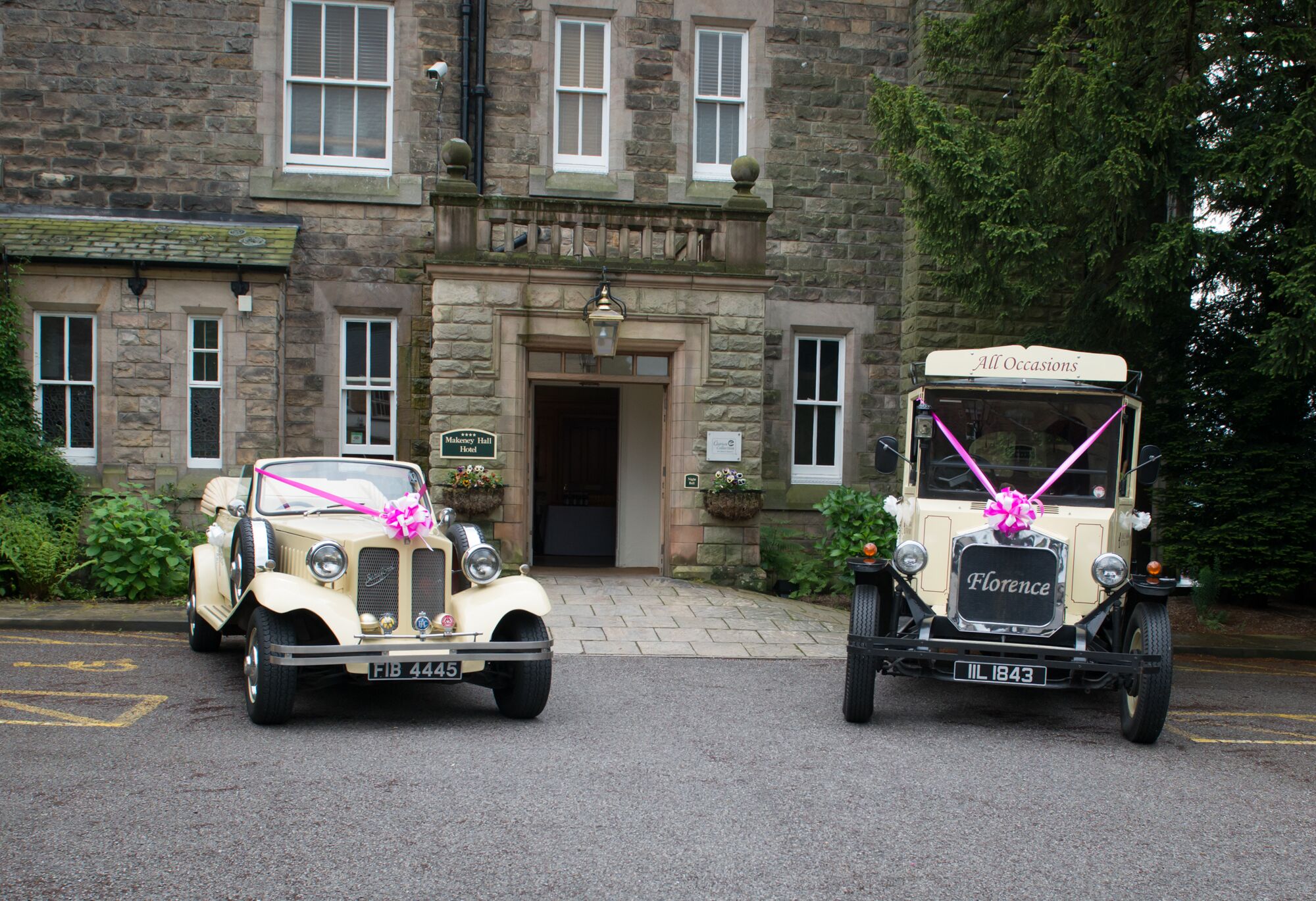 Antique Cars for Wedding Transportation